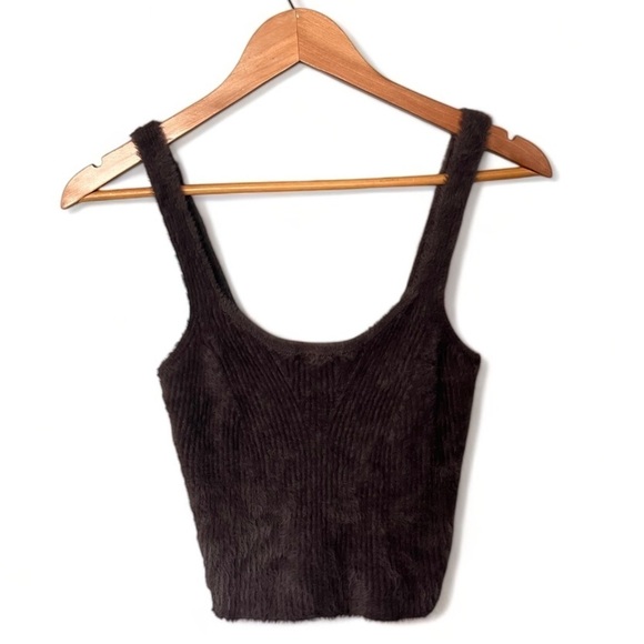 NWT EXPRESS Fuzzy Cropped Tank - Picture 2 of 11